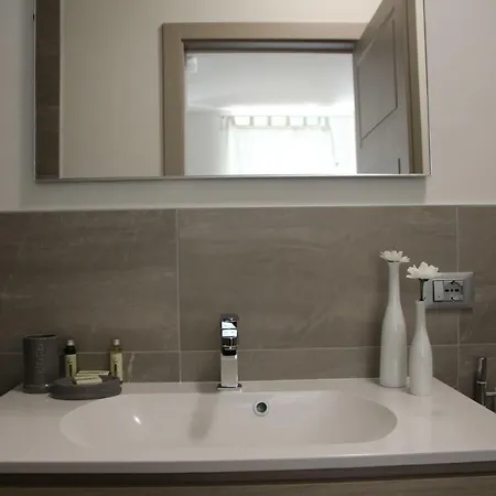 Apartamento Leoncino 14 *