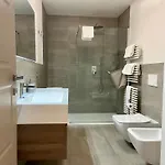 Leoncino 14 Apartman